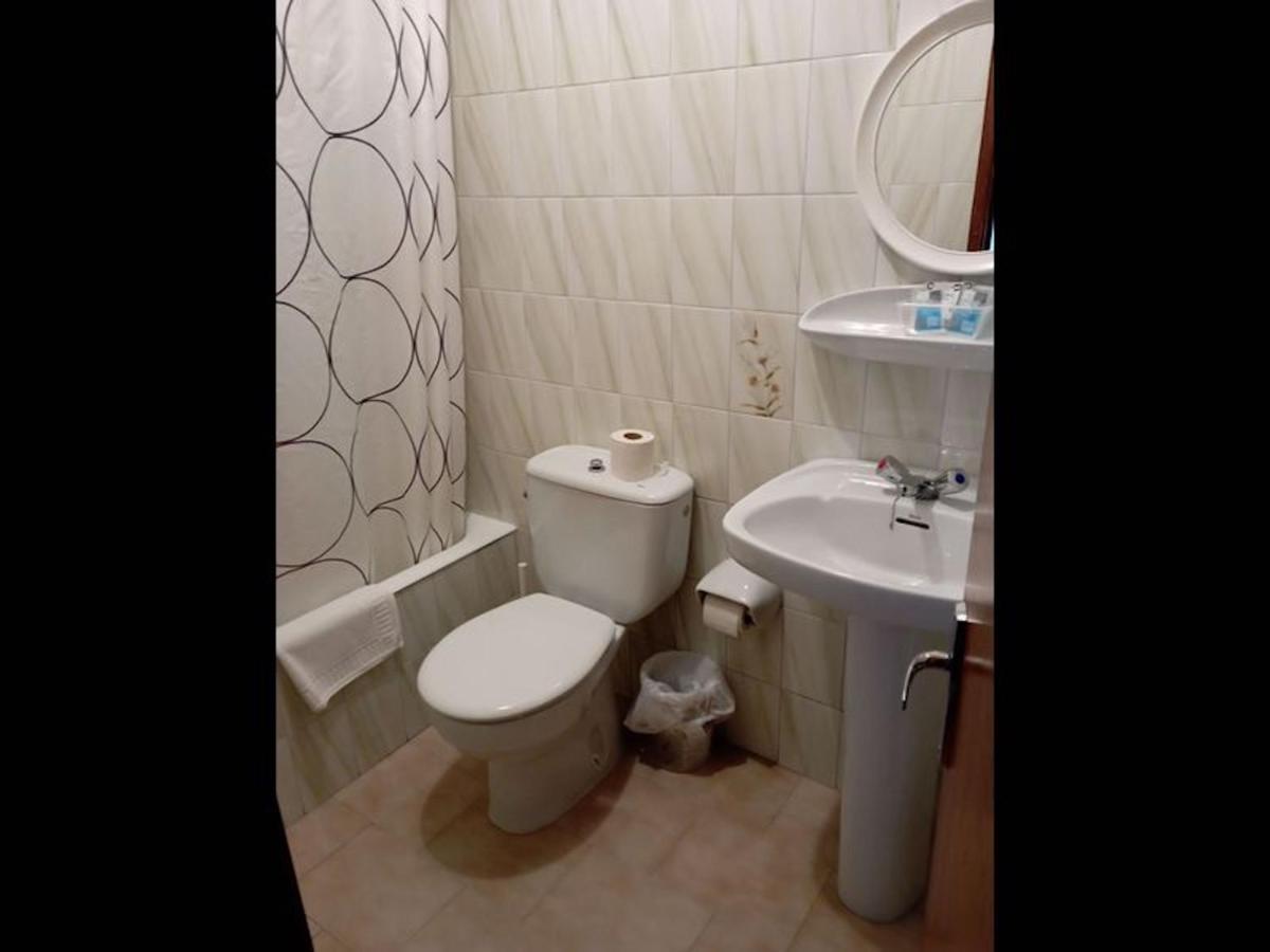 Room In Lodge - Double And Single Room - Pension Oria 1 卢阿尔卡 外观 照片