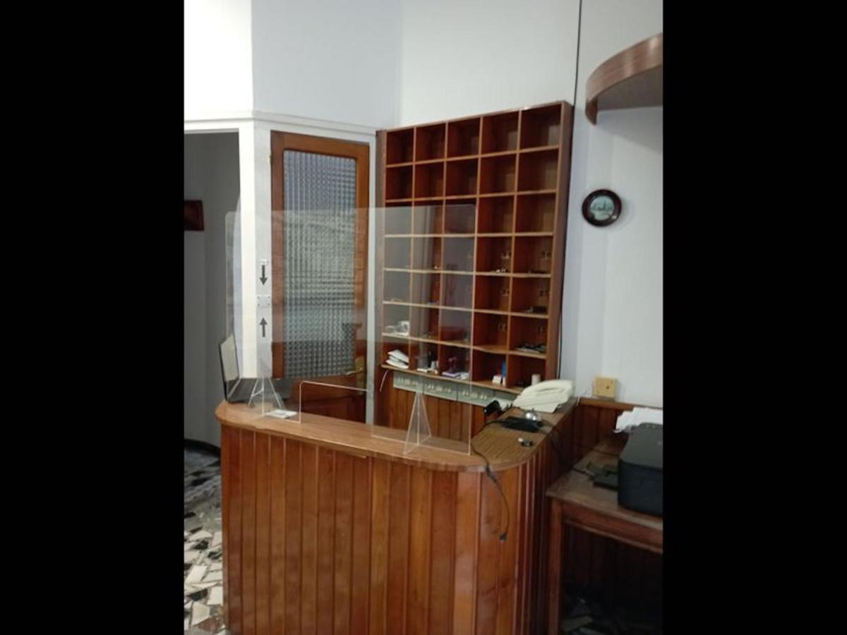 Room In Lodge - Double And Single Room - Pension Oria 1 卢阿尔卡 外观 照片